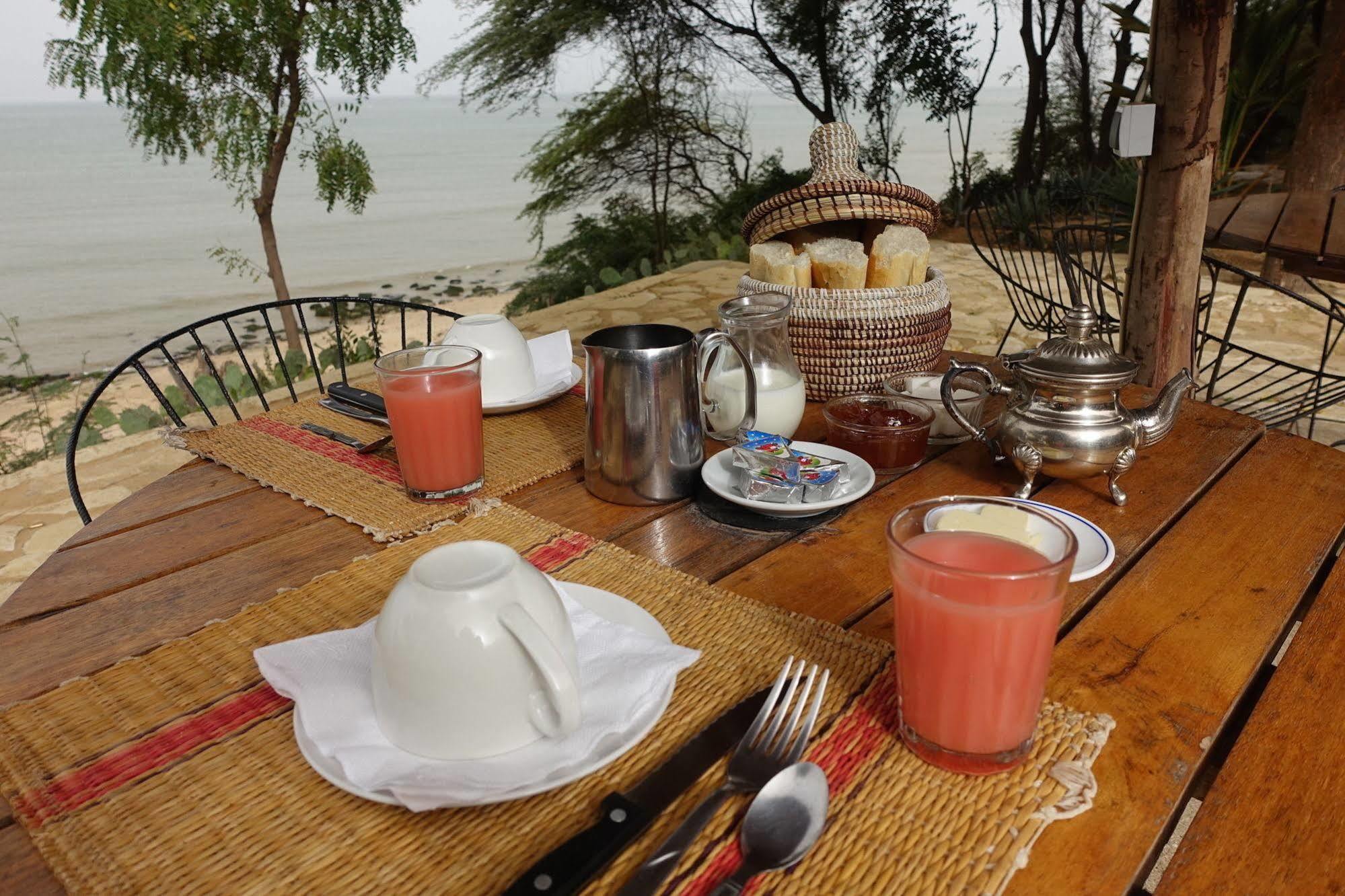 Keur Marrakis Hotel M'Bour Exterior foto